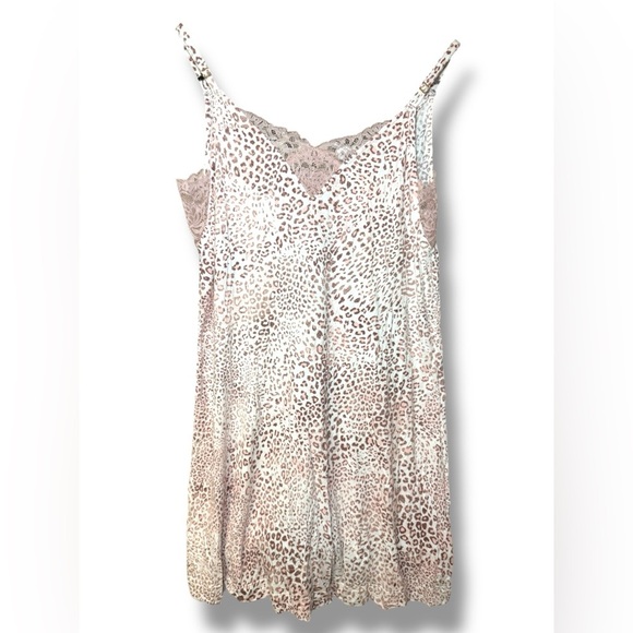 Soma Cool‎ Nights Pajama Sleep Dress w/Lace Trim Animal Print Size S EUC - Picture 1 of 6